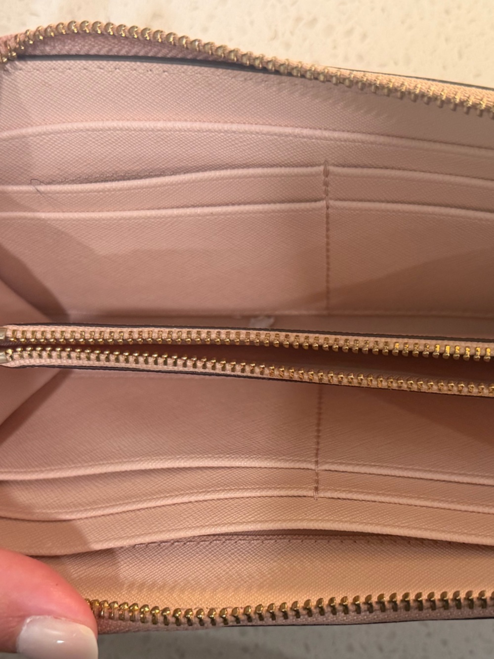 Tory Burch Metallic Rose Gold Zip Wallet - Picture 4 of 7
